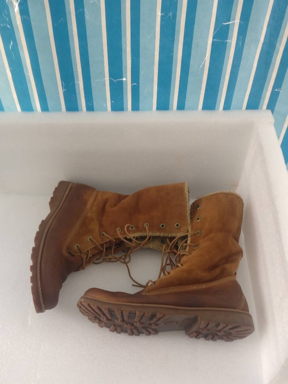 Timberland Hi top Sherpa lined Leather Lace up boot Cognac Brown 6,5us Fold over